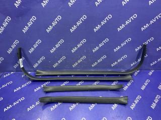 Накладка на пороги TOYOTA CALDINA 1994