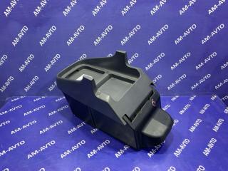 Консоль между сидений TOYOTA ESTIMA 1999