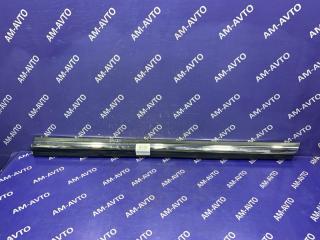 Накладка двери передняя правая INFINITI FX35 2011