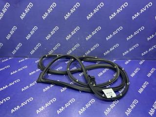 Уплотнение дверей переднее правое TOYOTA LAND CRUISER PRADO 2005 контрактная Уплотнение дверей переднее правое TOYOTA LAND CRUISER PRADO 2005