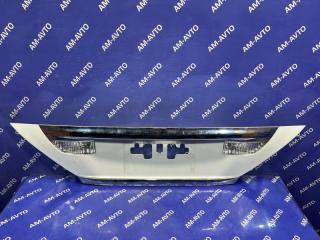 Накладка двери багажника TOYOTA ALPHARD 2010 контрактная Накладка двери багажника TOYOTA ALPHARD 2010