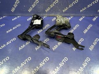 Петля капота BMW X3 2014 контрактная Петля капота BMW X3 2014