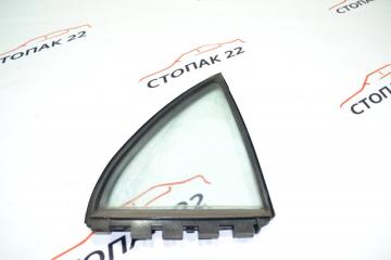Форточка двери правая Toyota Corolla 2000-2006