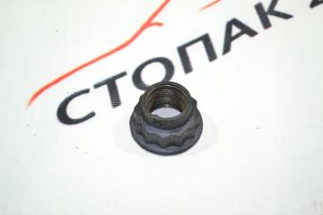 Гайка ступици Toyota Corolla 2001