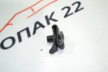 Запчасть крепление подкрылка Toyota Spacio 2001