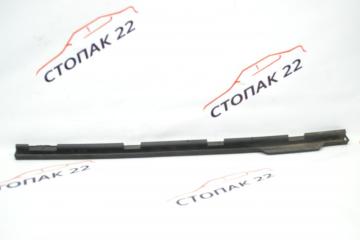 Запчасть водосток в жабо Toyota Corolla 2002
