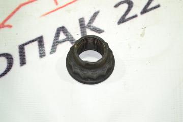 Гайка ступици Toyota Spacio 2002