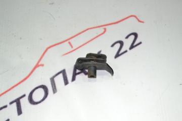 Запчасть крепление подкрылка Toyota Corolla 2002