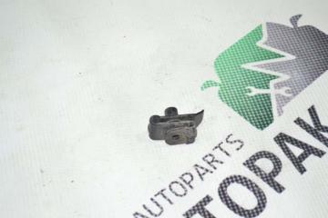 Запчасть крепление подкрылка Toyota Corolla 2002