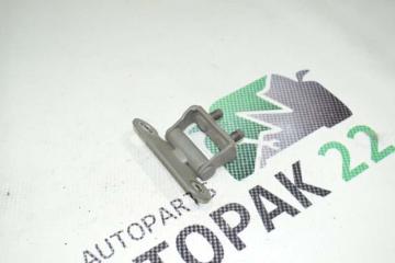 Петля задней двери Toyota Spacio 2001