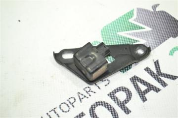 Датчик AIR BAG левый Toyota Corolla