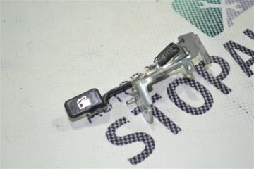 Ручка открывания лючка бензобака Toyota Runx 2001