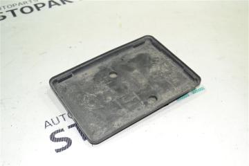 Фото запчасти площадка аккумулятора Toyota Runx 2003 контрактная запчасть Запчасть площадка аккумулятора Toyota Runx 2003