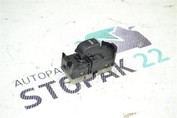 Кнопка стеклоподъемника Toyota Corolla 2004