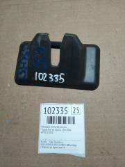 Запчасть накладка замка багажника Toyota Harrier 2006