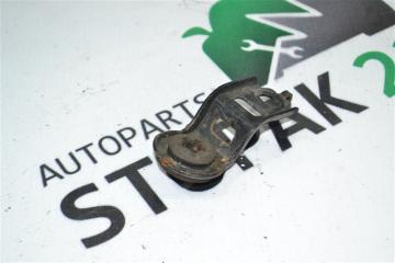 Крепление радиатора охлаждения Toyota Runx 2001