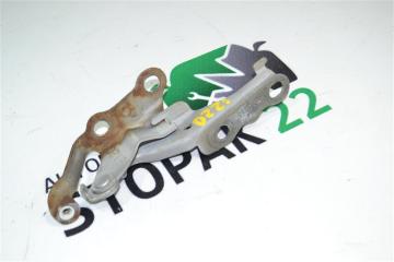 Петля капота левая Toyota Fielder 2000