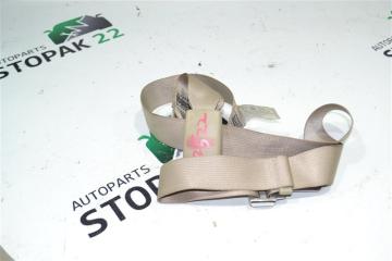 Замок ремня безопасности задний Toyota Runx 2004