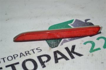 Катафот бампера левый Toyota Corolla 2005