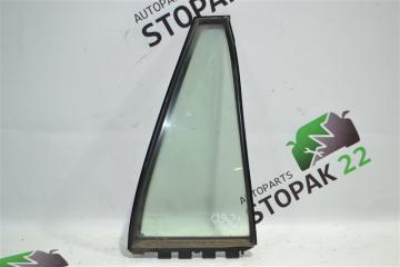 Форточка двери правая Toyota Fielder 2002