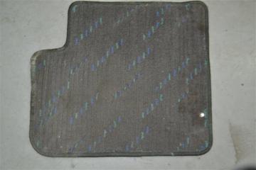 Коврик салона задний левый Toyota Corolla/Fielder/Allex/Runx 2000-2006