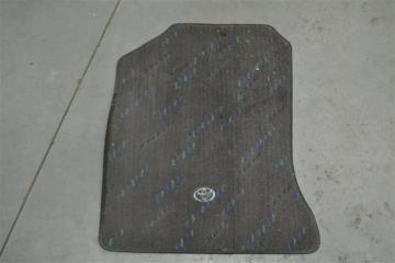 Коврик салона передний левый Toyota Corolla/Fielder/Allex/Runx 2000-2006