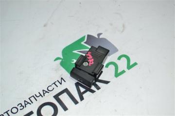 Кнопка включения кондиционера Toyota Corolla 2003 контрактная Кнопка включения кондиционера Toyota Corolla 2003