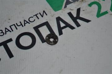 Кронштейн опоры капота Toyota Corolla 2003
