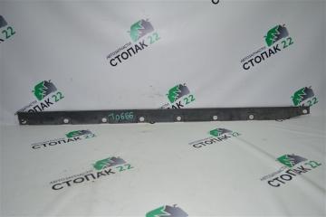 Накладка под порог левая Toyota Corolla 2003 контрактная Накладка под порог левая Toyota Corolla 2003