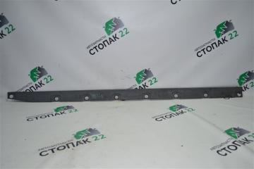 Накладка под порог правая Toyota Corolla 2003 контрактная Накладка под порог правая Toyota Corolla 2003
