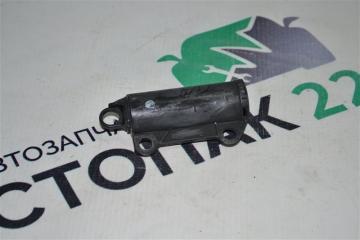 Запчасть амортизатор бардачка Toyota Allex 2004