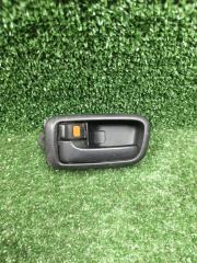 Фото запчасти ручка двери внутренняя задняя левая Toyota Caldina 2002 контрактная запчасть Запчасть ручка двери внутренняя задняя левая Toyota Caldina 2002