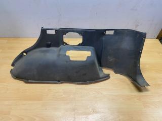 Обшивка багажника задняя правая Mitsubishi Pajero 2