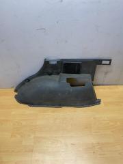 Обшивка багажника задняя правая Mitsubishi Pajero 2