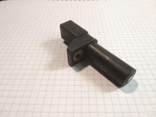 Датчик коленвала Mercedes E Б/У Датчик коленвала Mercedes E