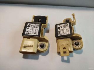 Датчик удара боковой Opel Astra H 2006-2014