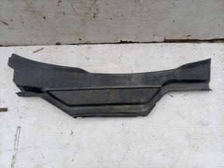 Решетка стеклоочистителя Audi 100