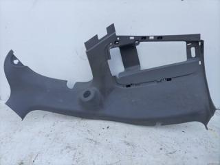 Запчасть обшивка стойки багажника левая Dodge Caravan 3 1995-2000