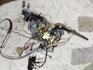 Замок двери задний правый Dodge Caravan 3 1995-2000