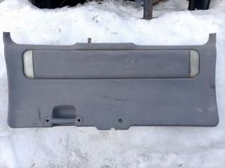 Обшивка крышки багажника Dodge Caravan 3 1995-2000