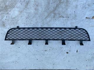 Решетка бампера Mitsubishi L200