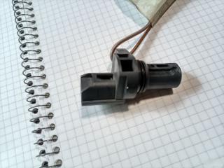 Датчик коленвала Mitsubishi L200 Б/У Датчик коленвала Mitsubishi L200