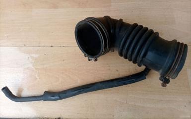 Воздуховод воздушного фильтра Mitsubishi Lancer 9