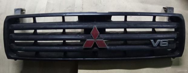 Запчасть решетка радиатора Mitsubishi Pajero 2 mb831059 Б/У Решетка радиатора Mitsubishi Pajero 2 mb831059 Б/У