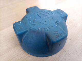 Крышка бачка расширительного Audi