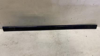 Запчасть молдинг двери передний правый Volvo S60