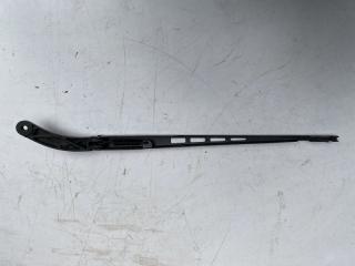 Поводок стеклоочистителя правый A6 2004-2008 C6