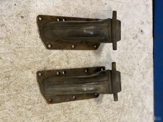 Коллектор выпускной правый A8 D2