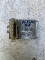 Реостат отопителя Volkswagen Passat