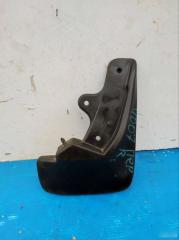 Брызговик передний правый Peugeot 4007 2007-2012